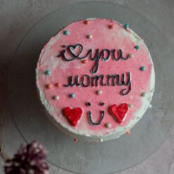 Mommy’s Love You Cake – beautifully decorated cake expressing love for Mom