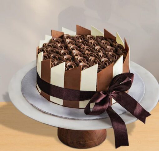 Luxurious Chocolate Fudge – rich chocolate cake with creamy fudge frosting.