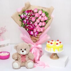 Pineapple Bloom & Floral Charm – fresh pineapple with bouquet of roses and orchids gift combo